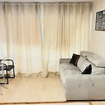 Un studio de luxe Les Champs Elysées